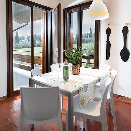 Valesana - Regarda Travel Villa *