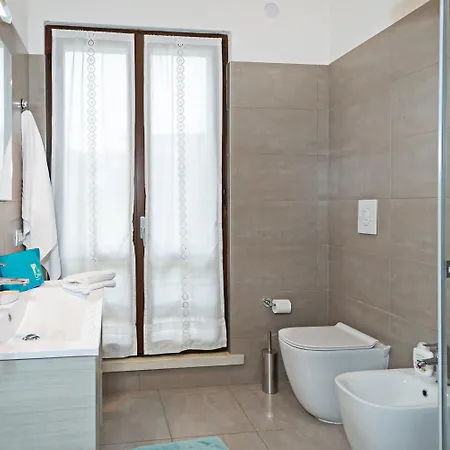 Valesana - Regarda Travel Villa *