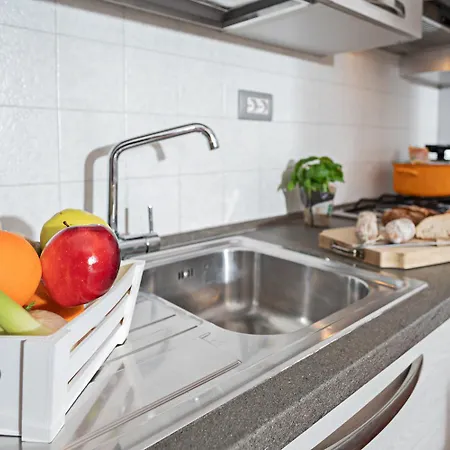 Villa Valesana - Regarda Travel Lazise