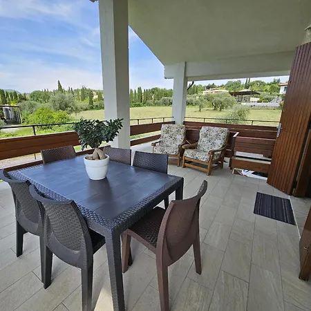 Valesana - Regarda Travel Lazise