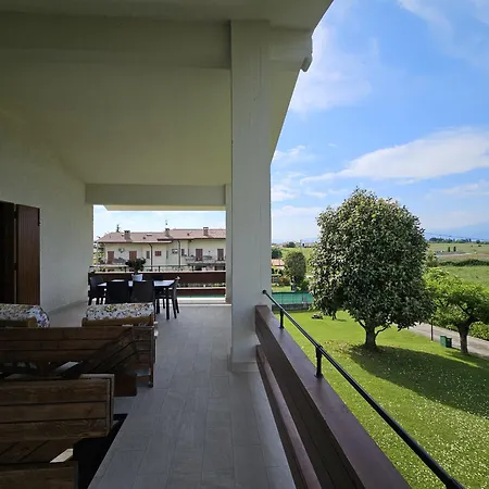 Valesana - Regarda Travel Villa *