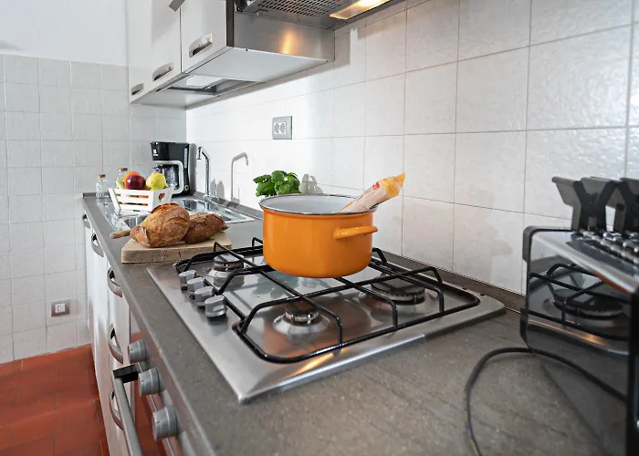 Valesana - Regarda Travel