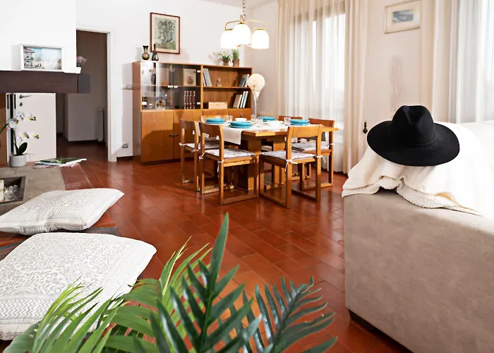 Valesana - Regarda Travel